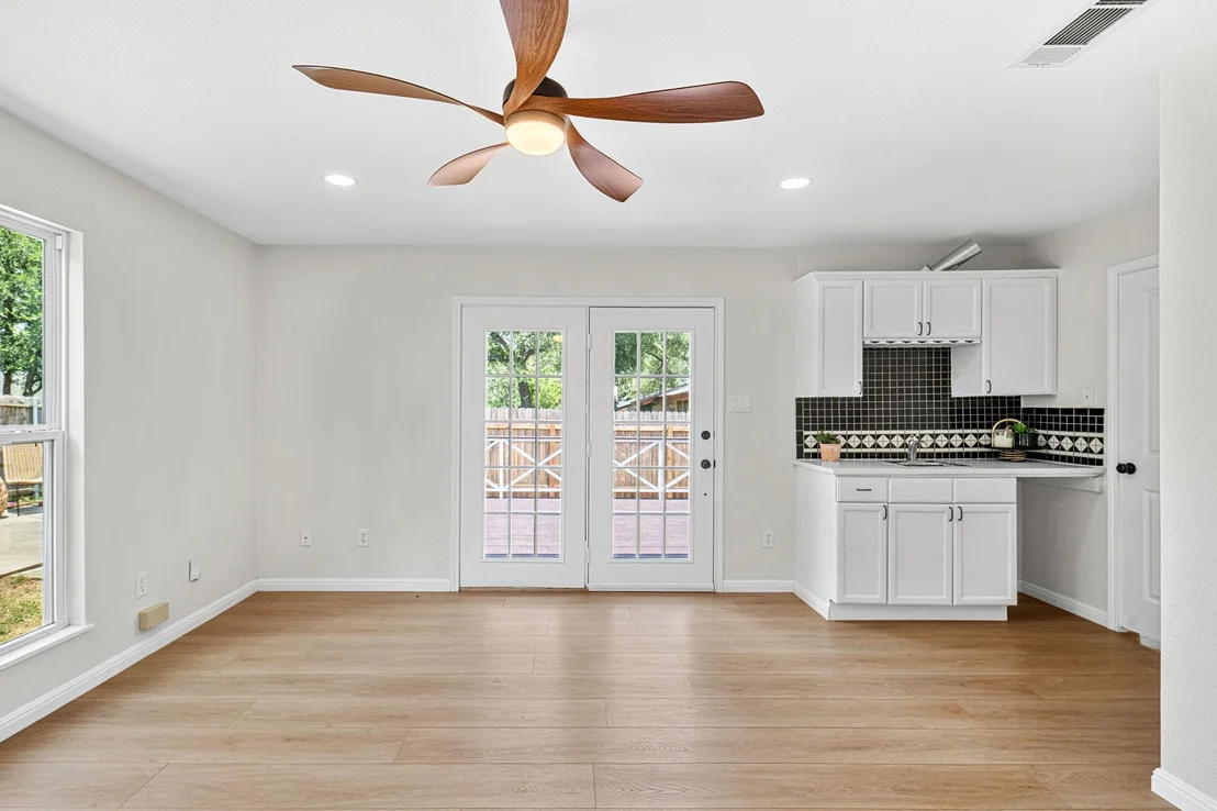 Photo of 3012 Monument DR