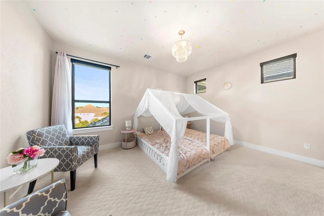 Photo of 2112 Sereno CV