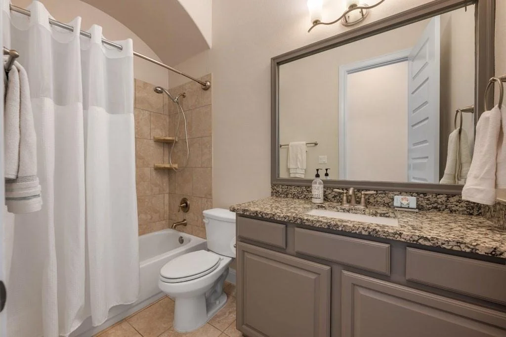 Photo of 465 Linden LOOP