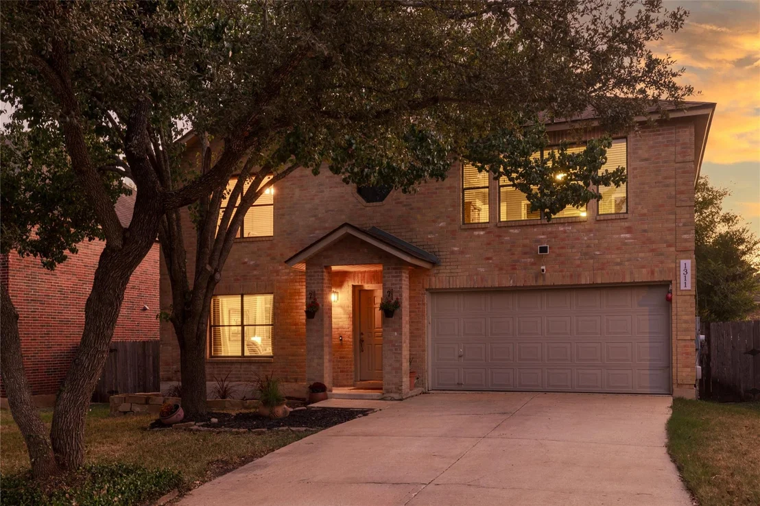 Photo of 1311 Irene DR