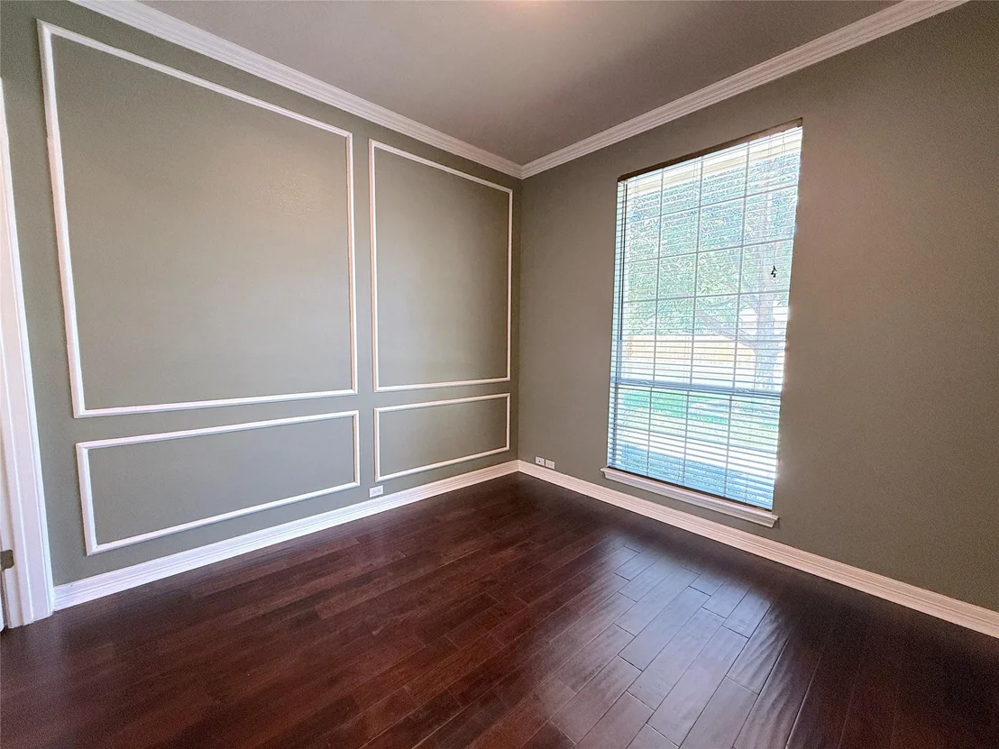 Photo of 14936 Thatcher DR