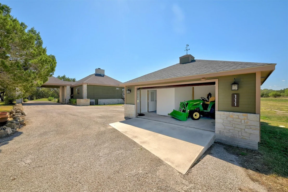 Photo of 111 Ridge Harbor DR