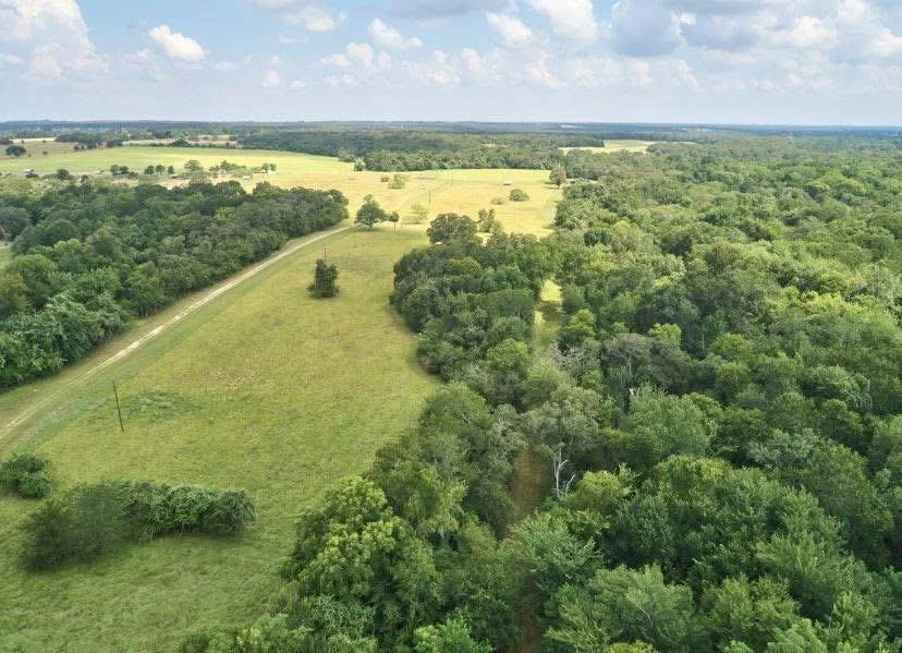 Photo of 2313 E Us Highway 79