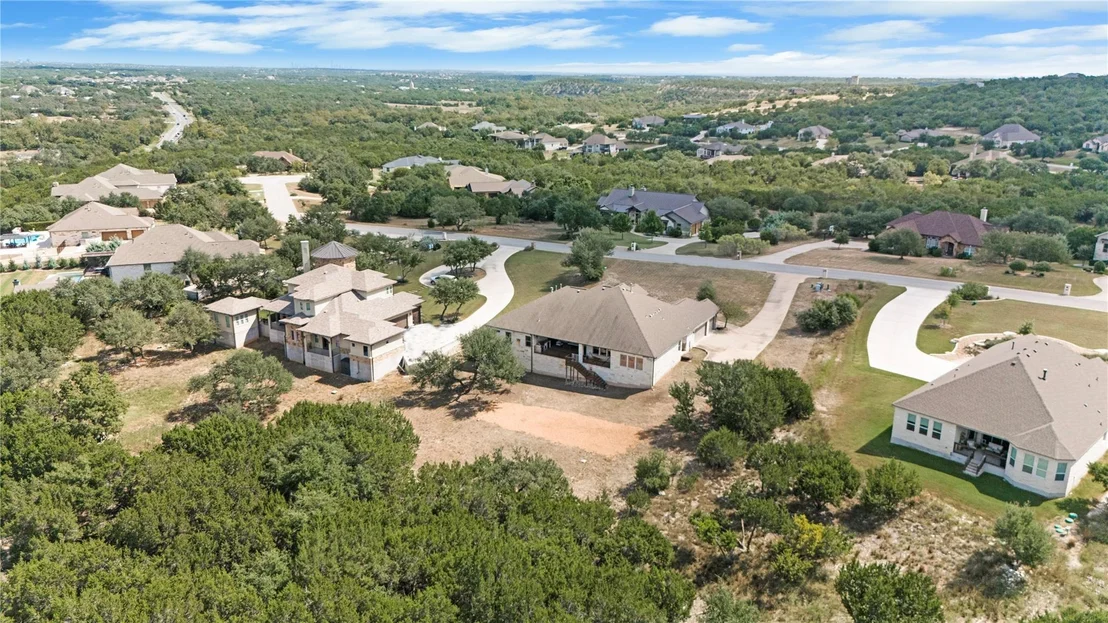 Photo of 1075 Bluff Woods DR