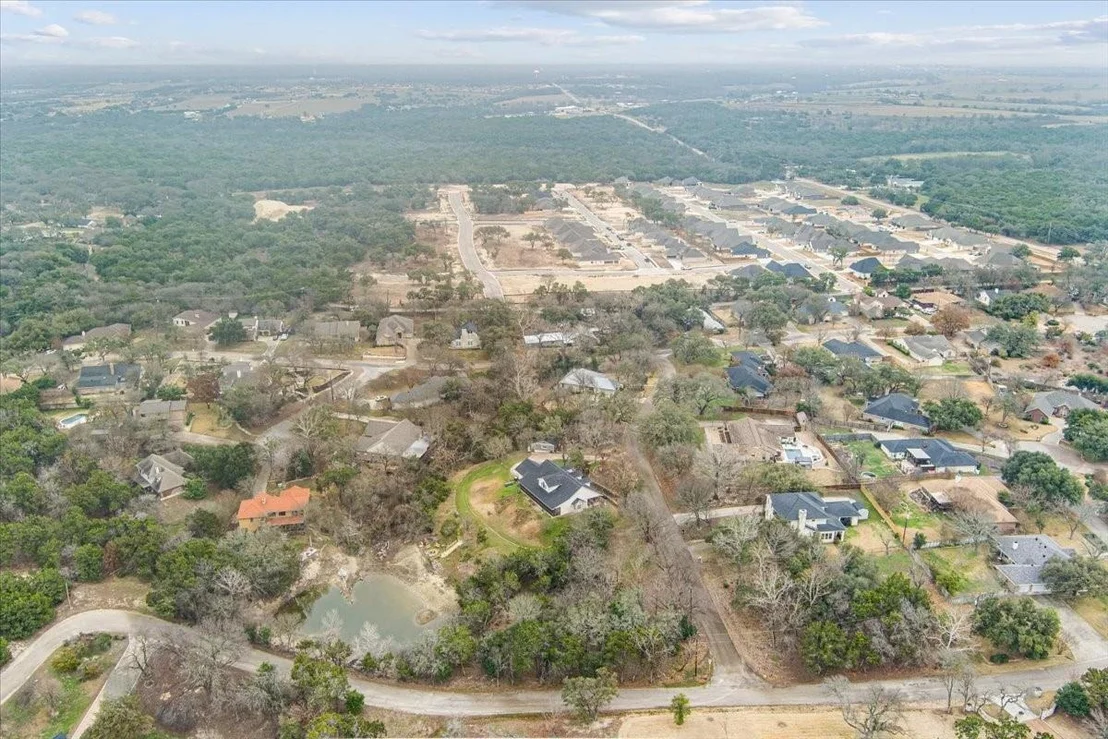 Photo of 800 Hillcrest DR