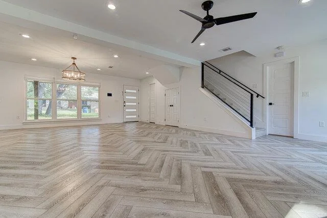Photo of 6905 Drexel DR