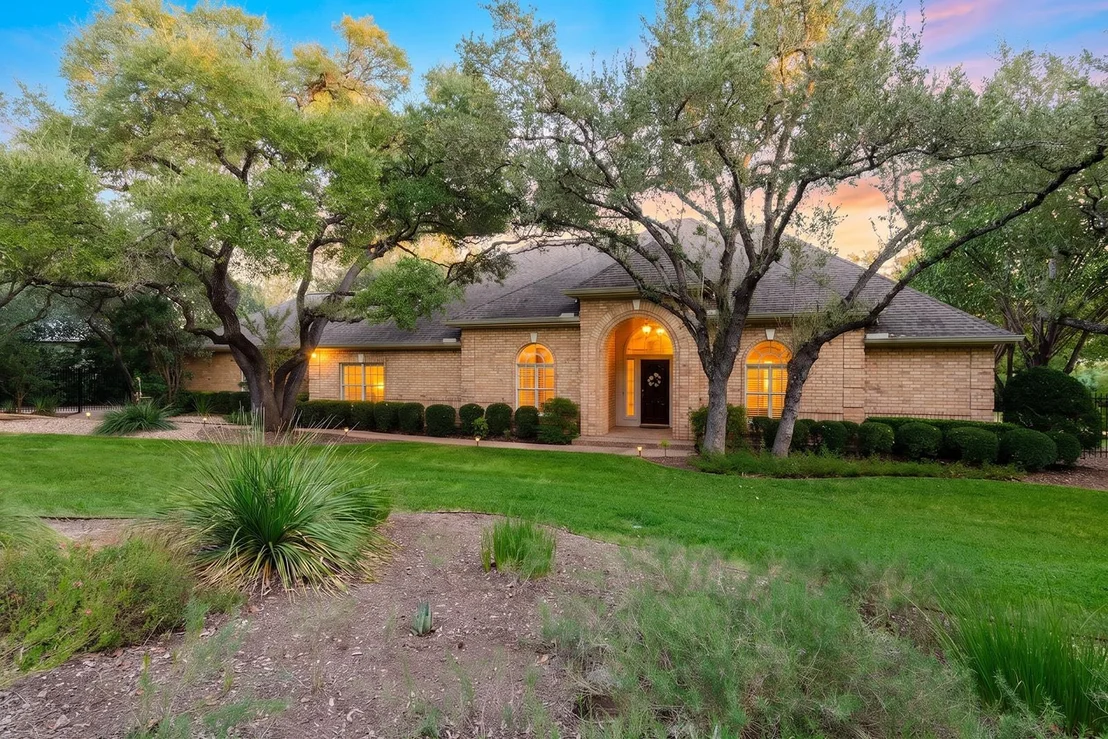 Photo of 8807 Smoketree CV