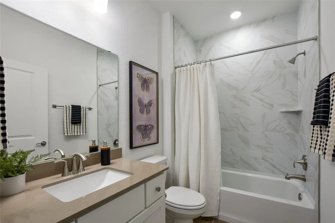 Photo of 103 Cross Bar ST