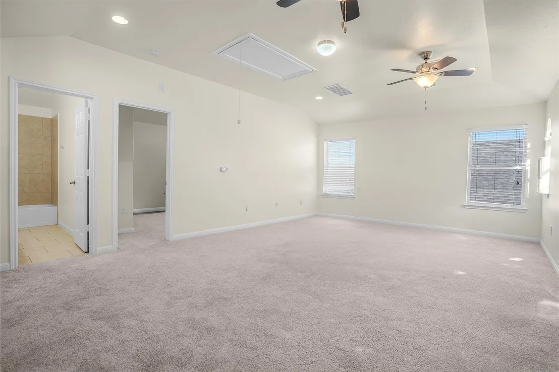 Photo of 413 Longhorn Cavern RD