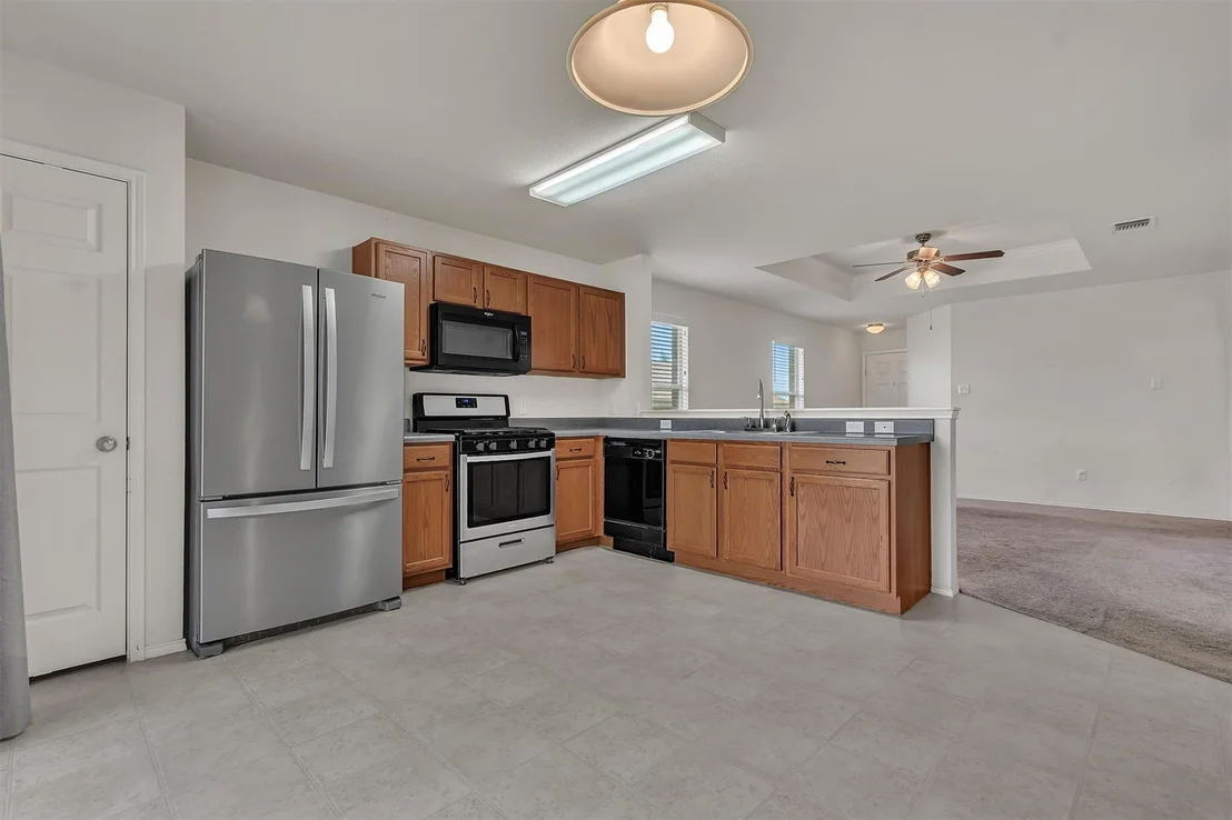 Photo of 211 Pine Arbol PASS