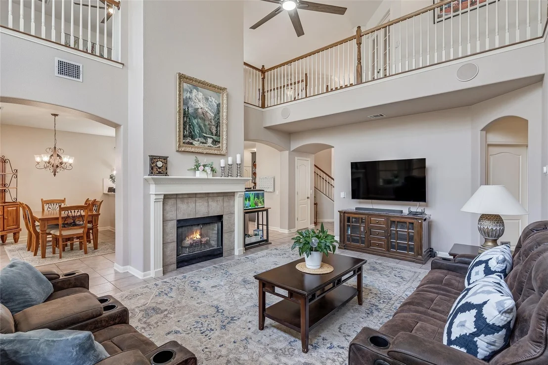 Photo of 2535 Crenshaw DR