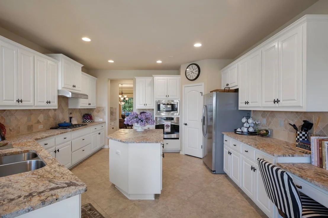 Photo of 182 Emma LOOP