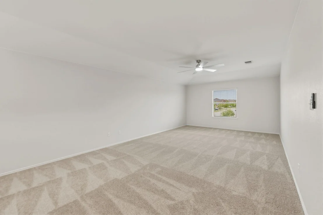 Photo of 301 Serpentine LN