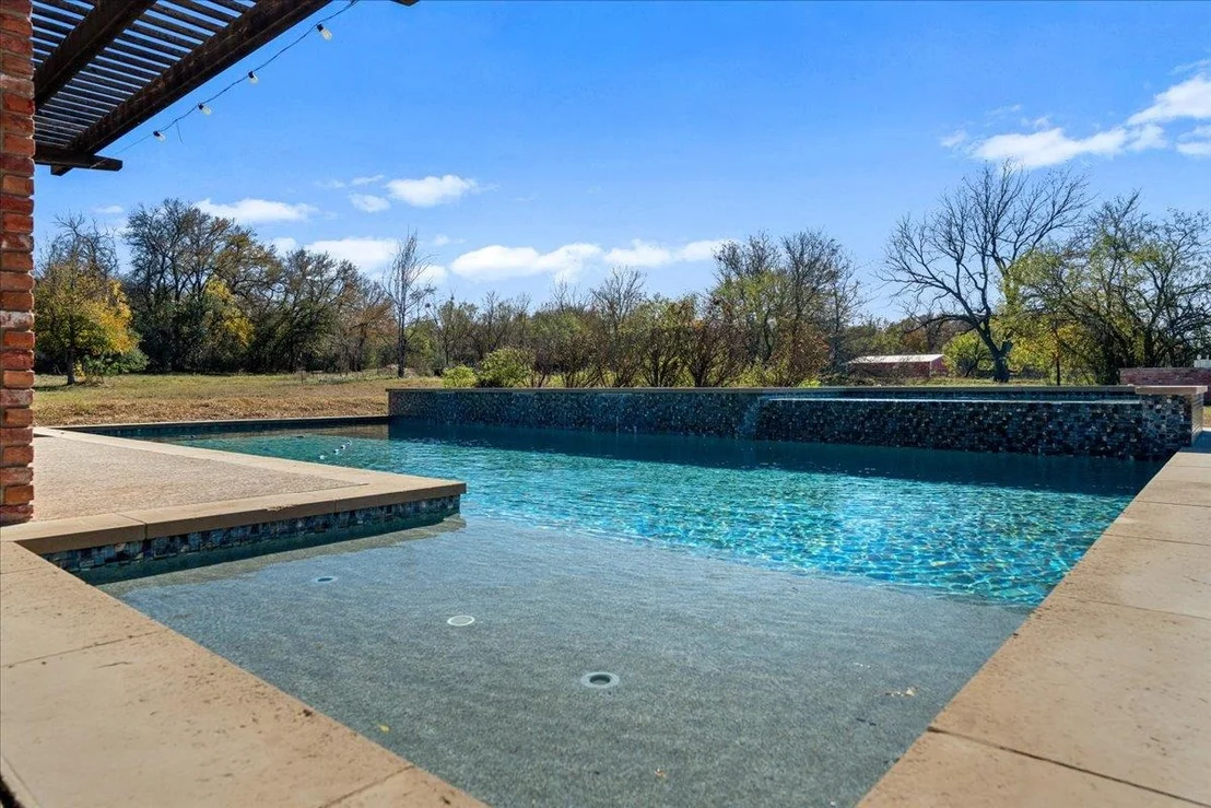 Photo of 375 Colorado DR