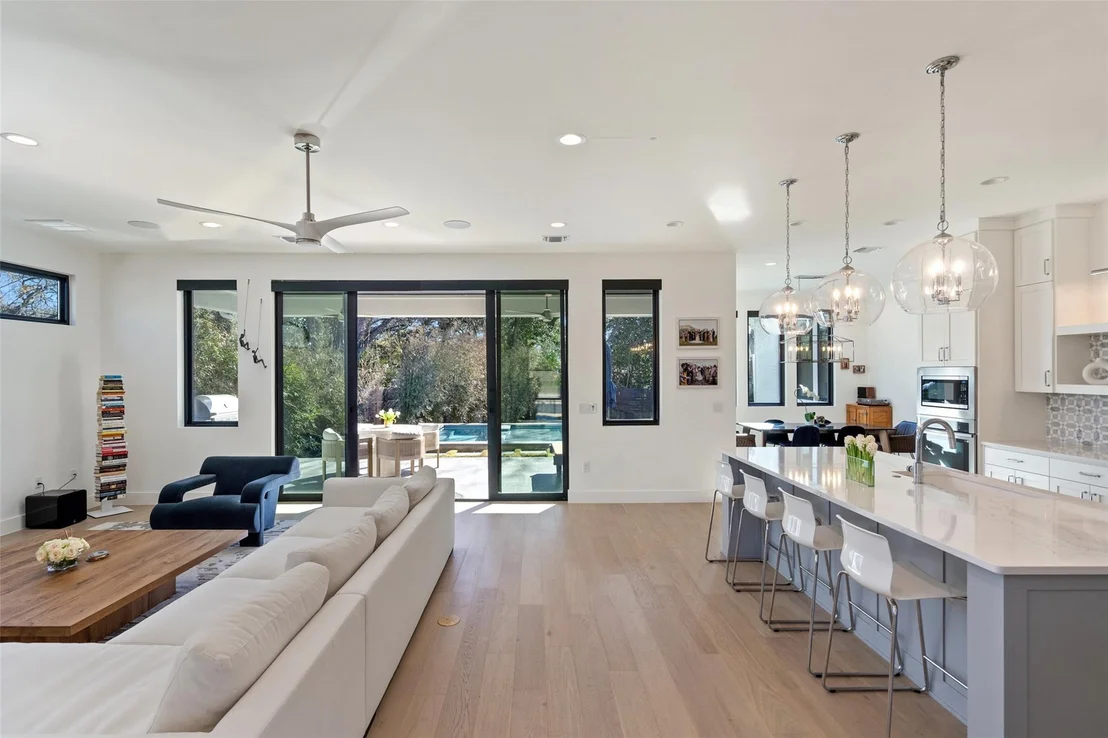 Photo of 1101 Emerald Forest CV