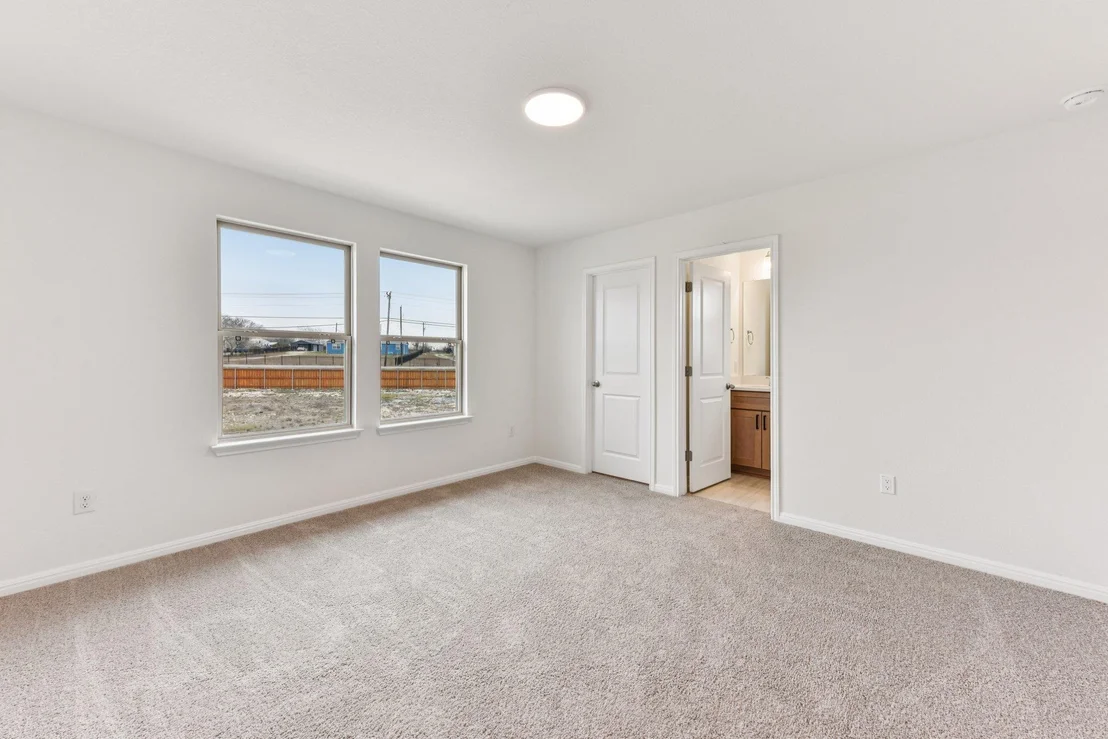 Photo of 319 Dogvane CIR