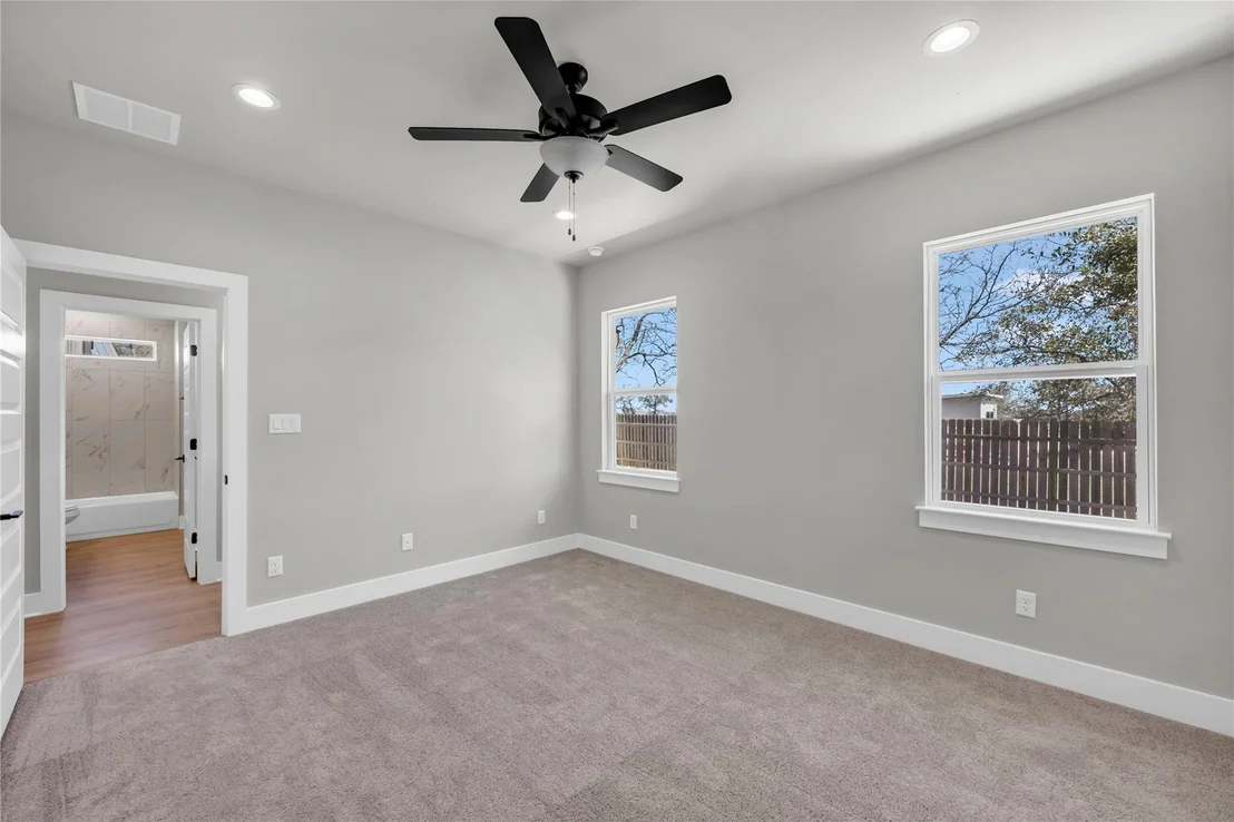 Photo of 228 Western Ave
