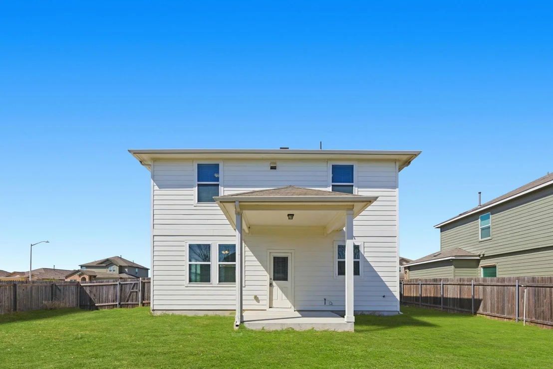 Photo of 211 Silver Glen DR