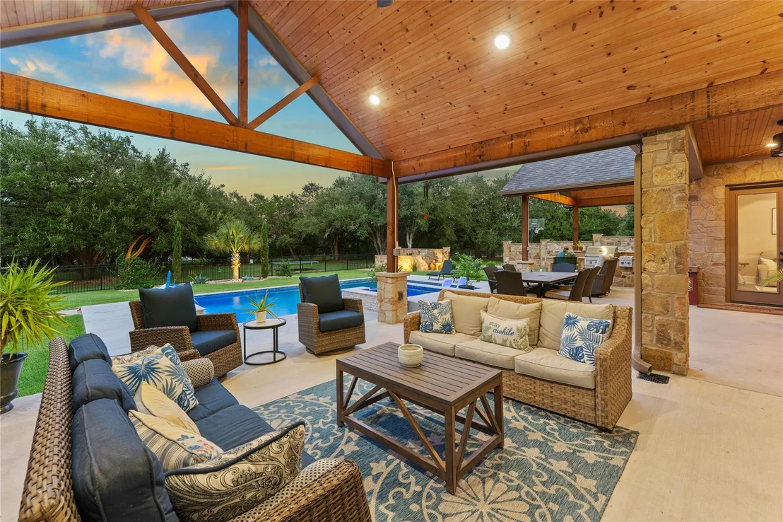Photo of 3041 Rolling Meadow DR