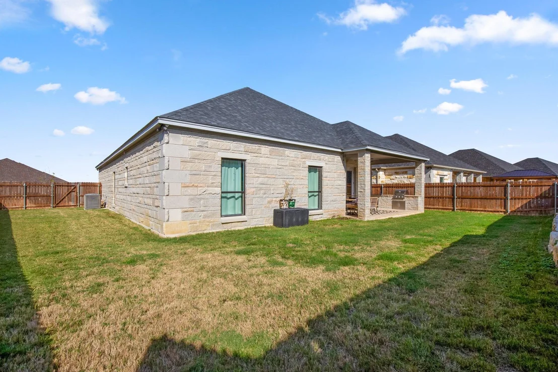 Photo of 136 Greg LN