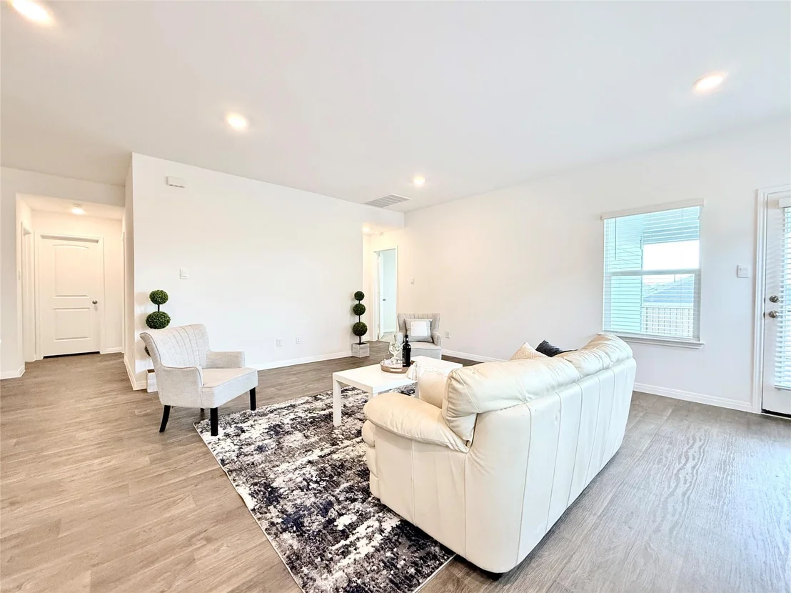 Photo of 598 Gladiola LOOP