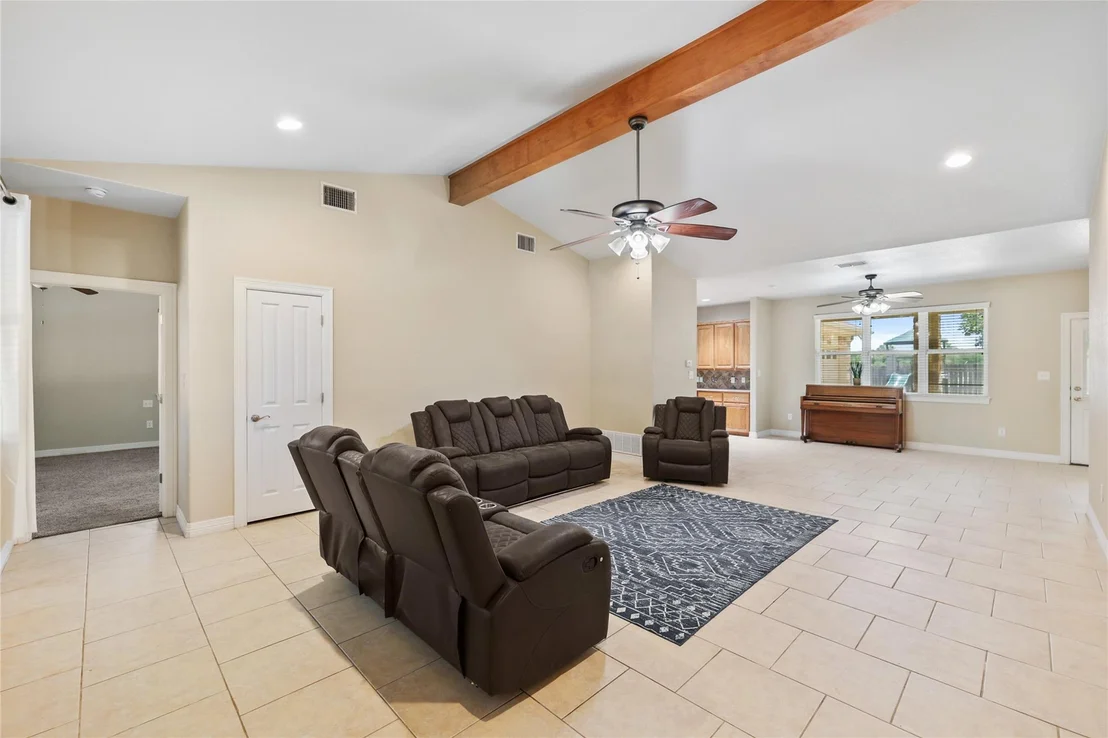 Photo of 100 Magan LN