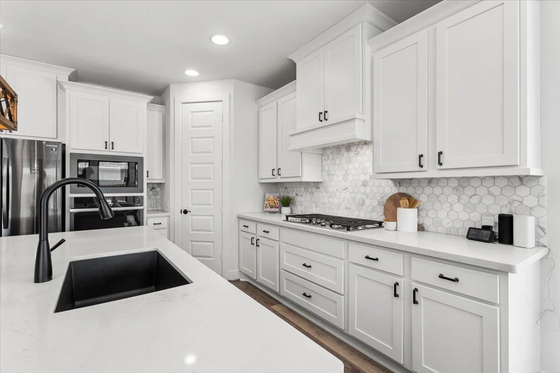 Photo of 9104 Looksee LN