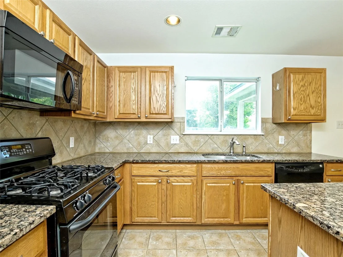 Photo of 110 Juniper CIR
