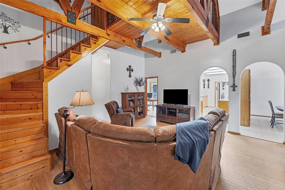 Photo of 130 Gnome Hollow DR