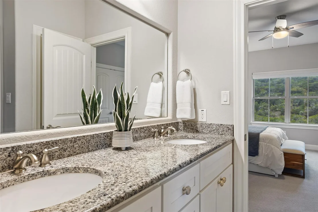 Photo of 6112 Osceola TRL