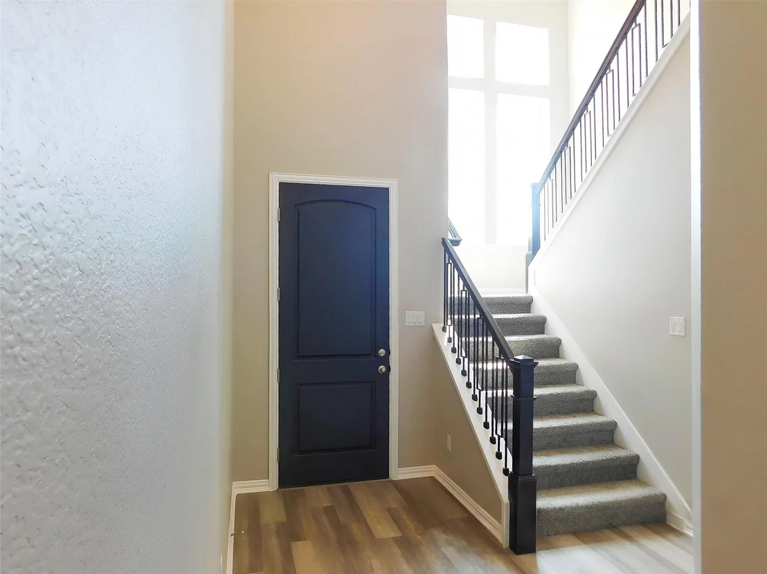 Photo of 2121 WOODED RUN TRL