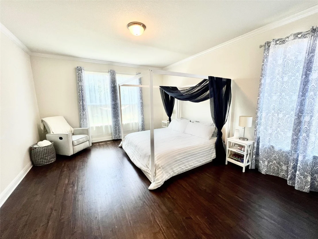 Photo of 504 Sheepshank DR