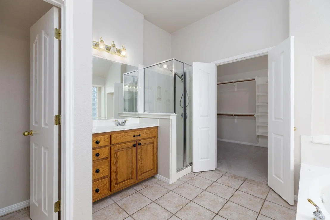 Photo of 2901 Cashell Wood DR