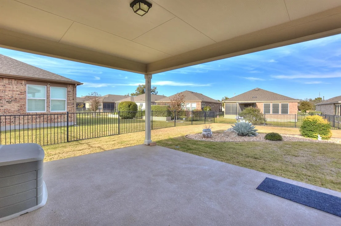Photo of 223 Comal LN