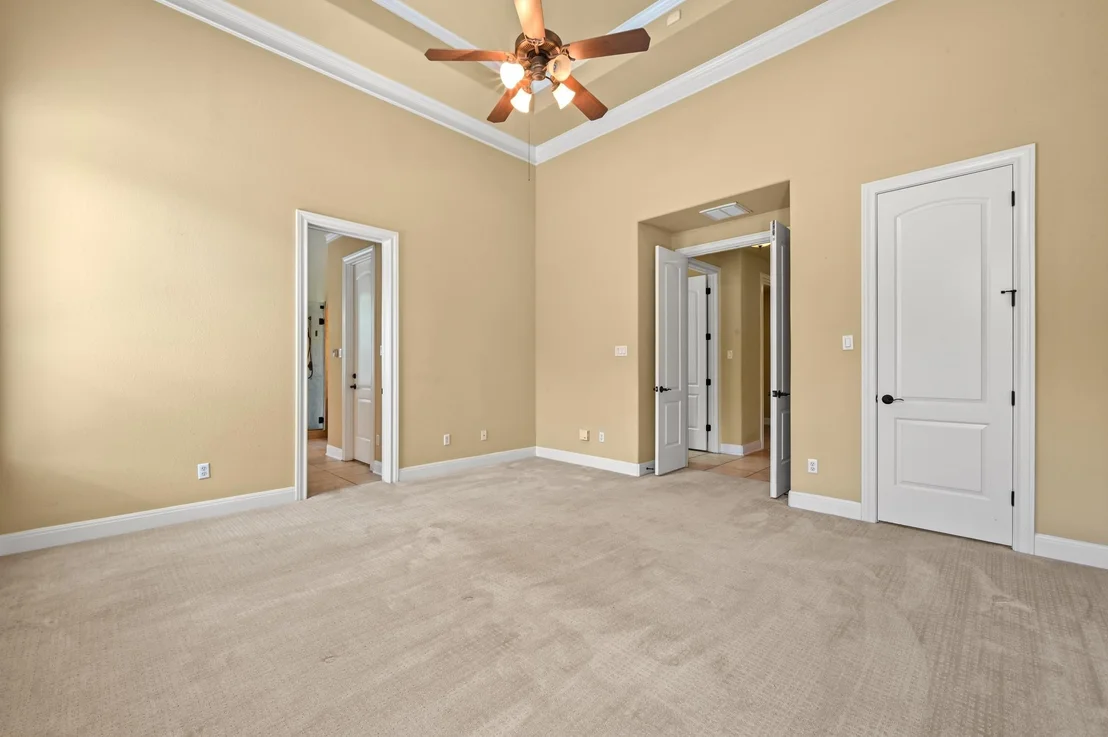 Photo of 111 WHITLEY DR