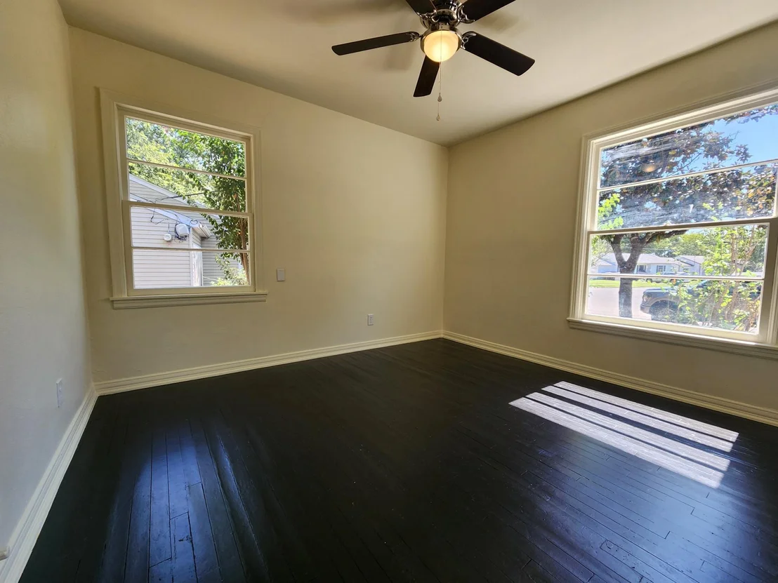 Photo of 124 Circle DR