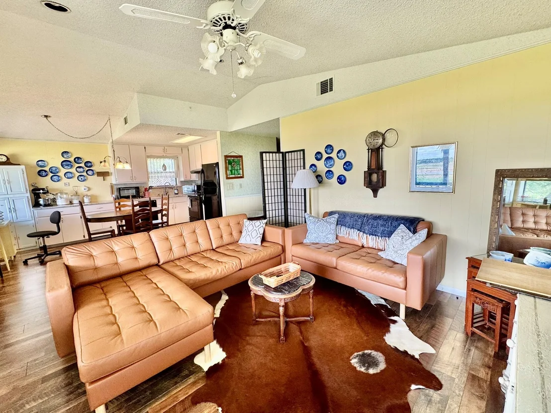 Photo of 912 Cozy LN