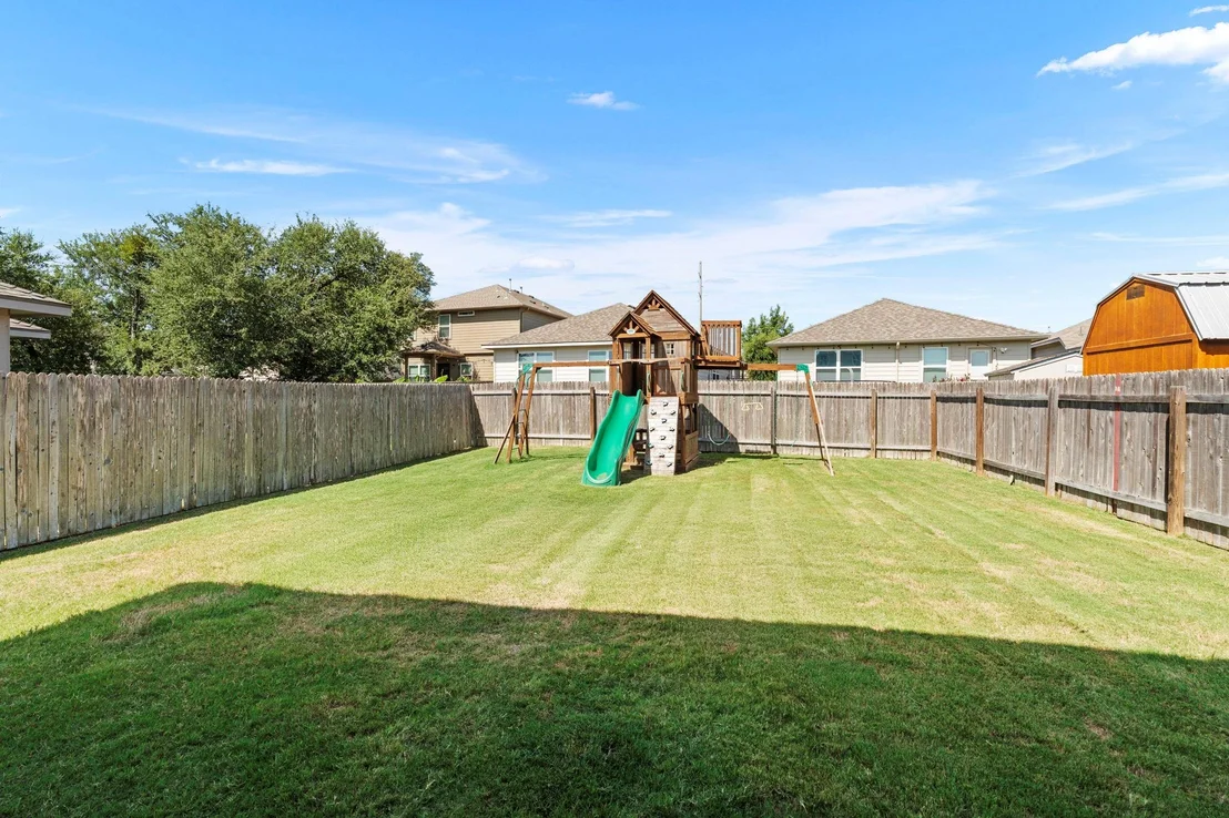 Photo of 128 Dunlin LN