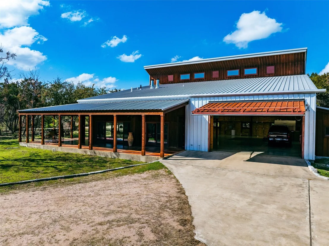 Photo of 10213 Circle DR