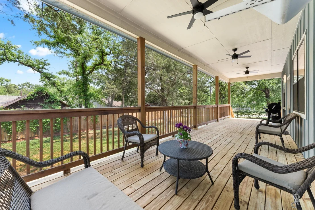 Photo of 120 Meadowood DR
