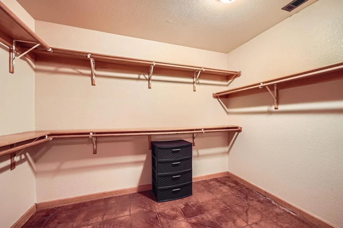Photo of 651 Double File TRCE