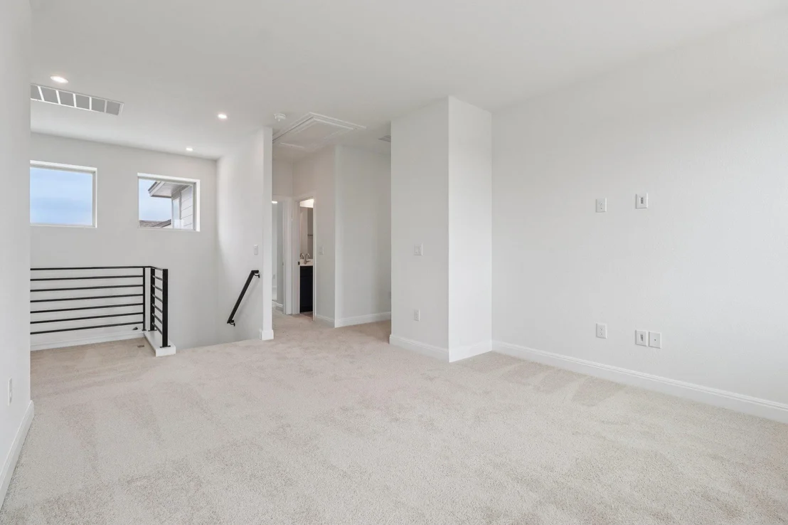Photo of 628 Treadwell LN