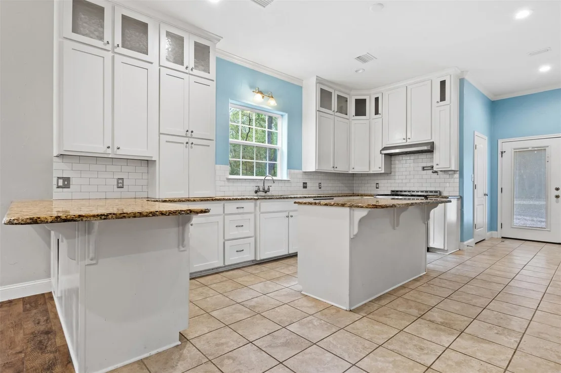 Photo of 275 Woodruff RD