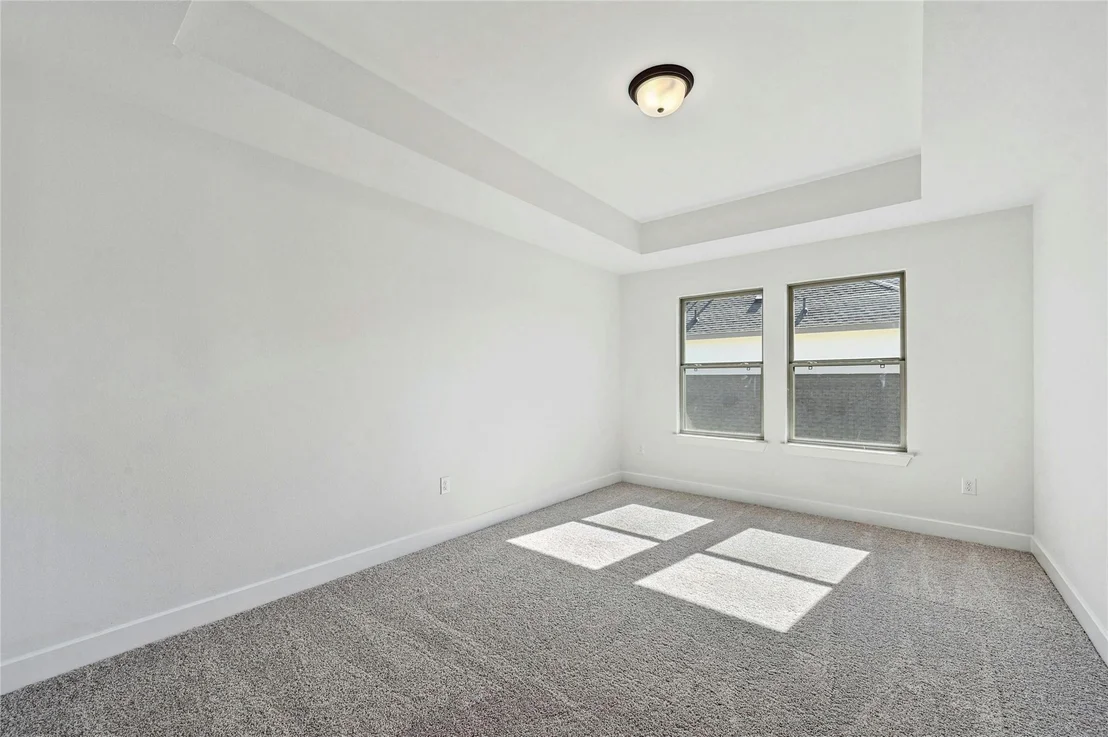 Photo of 122 Bottlebrush CV