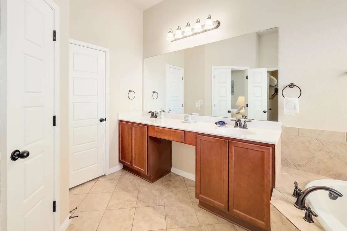 Photo of 16200 Cantania CV