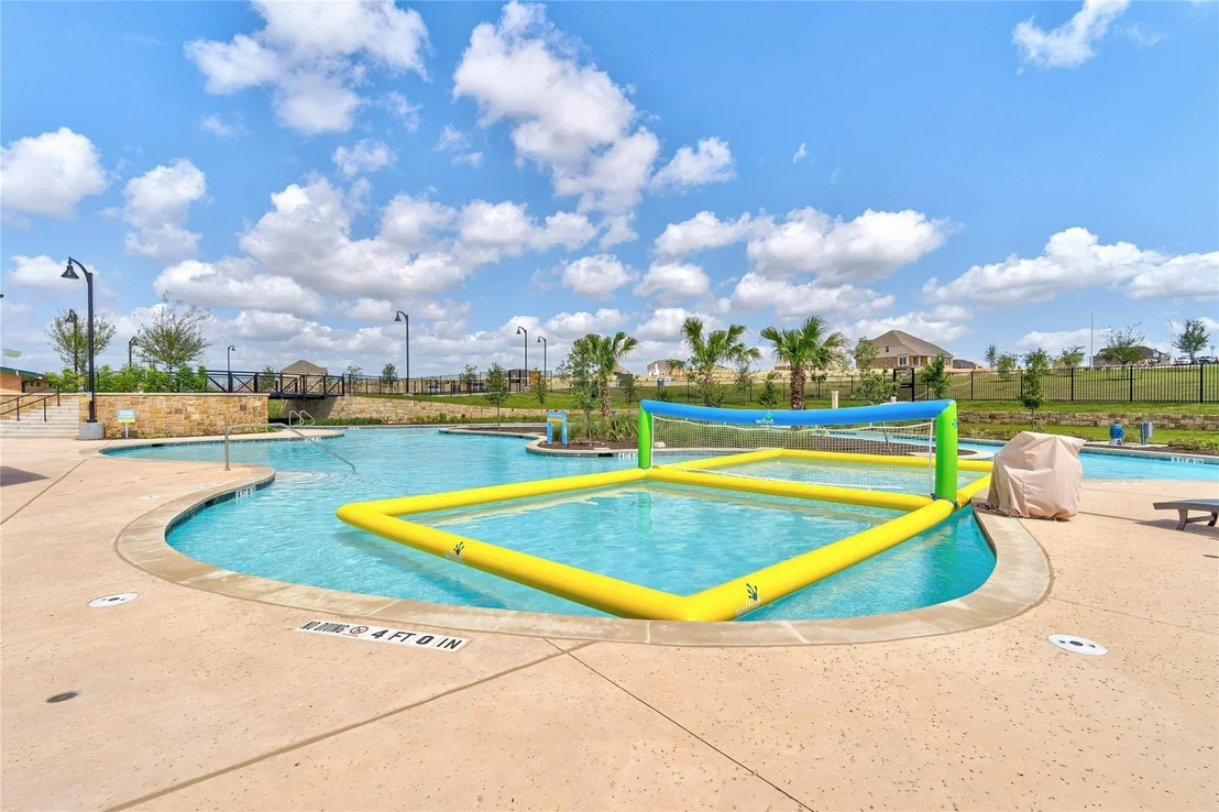 Photo of 468 Purple Heart DR