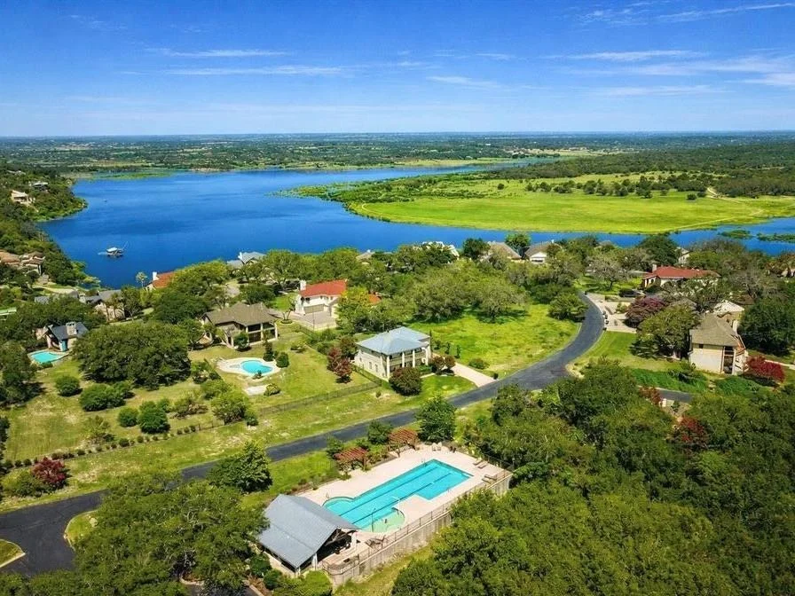 Photo of 300 Wesley Ridge DR