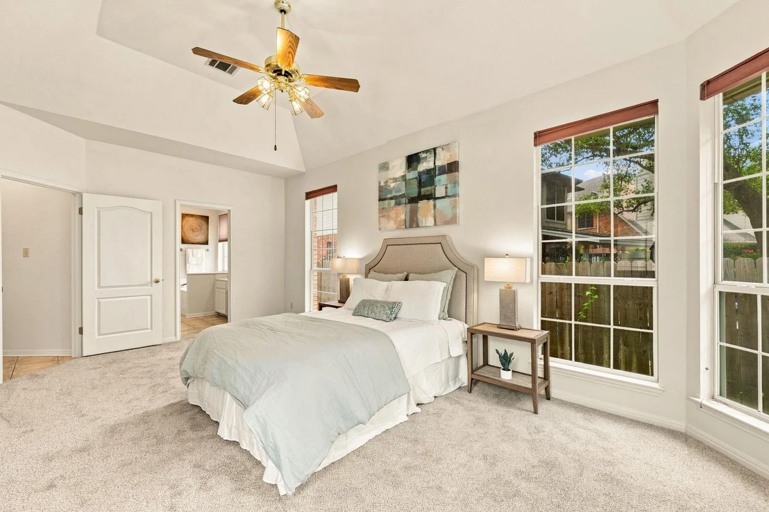 Photo of 7808 Cheno Cortina TRL