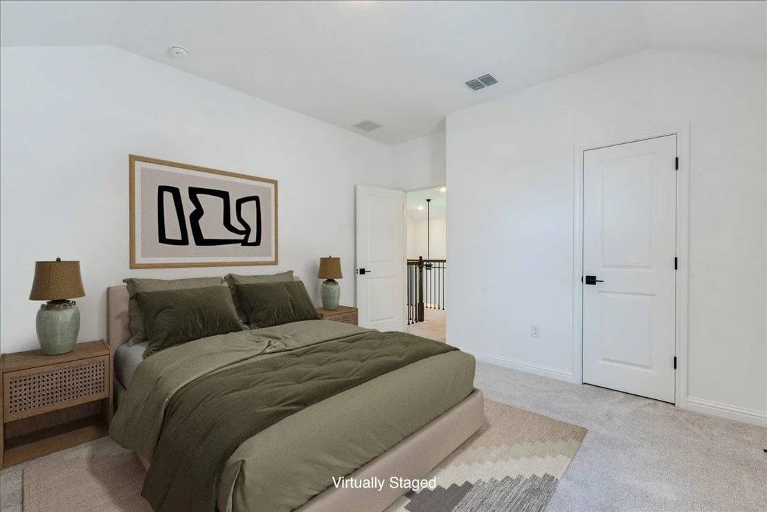 Photo of 288 Smithsonian LN