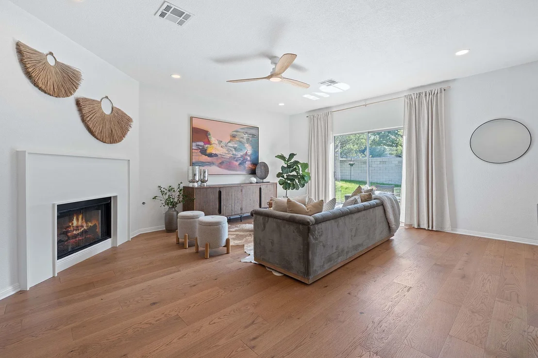 Photo of 2209 Westfalian TRL